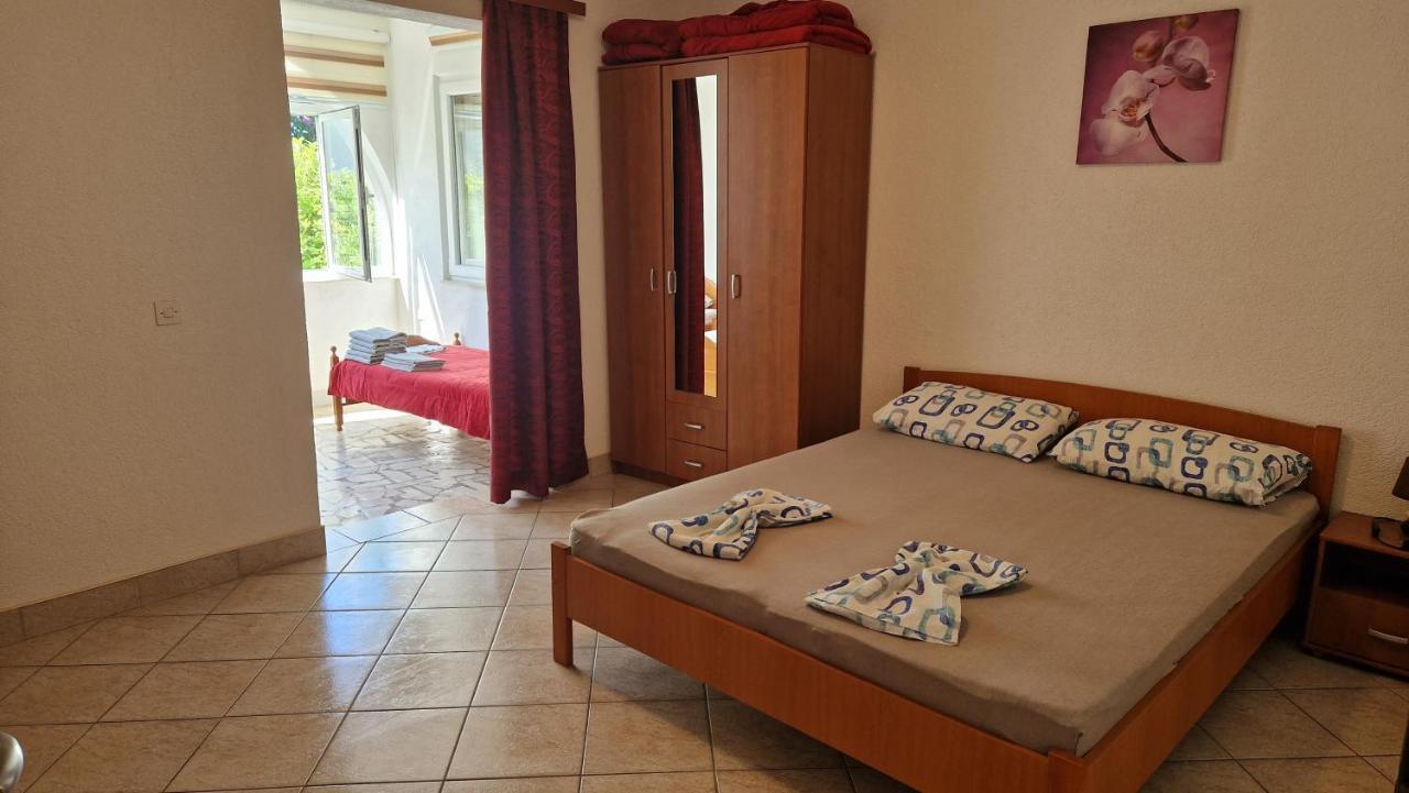 Apartments Alma Оребич Экстерьер фото