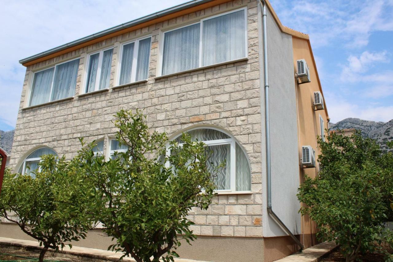 Apartments Alma Оребич Экстерьер фото
