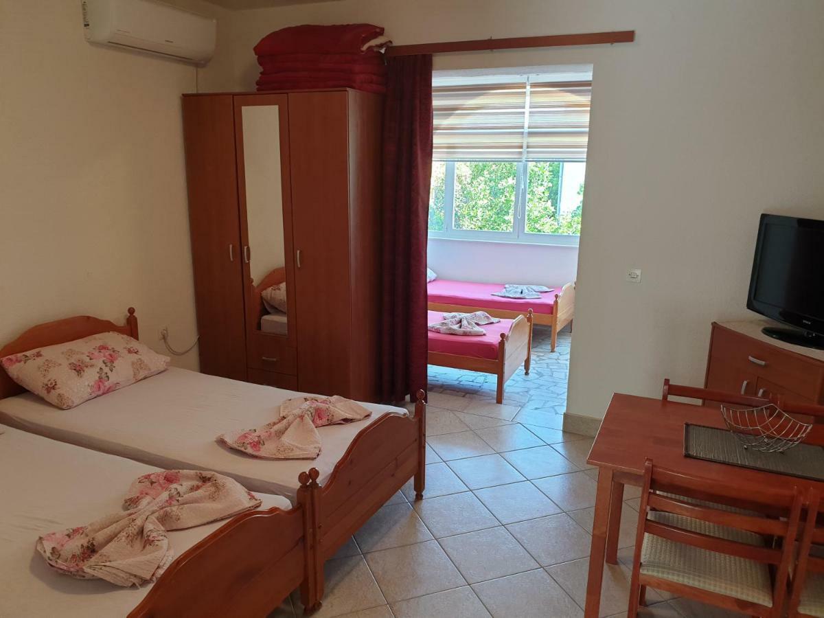 Apartments Alma Оребич Экстерьер фото
